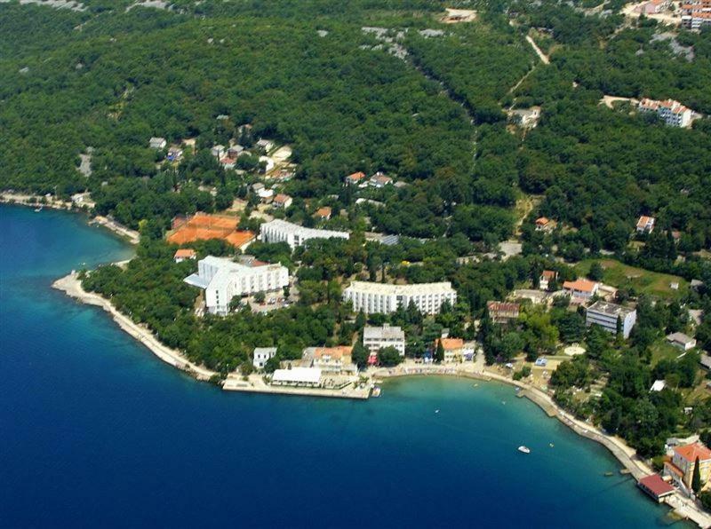 Apartmani Jozefina Omišalj Exteriér fotografie