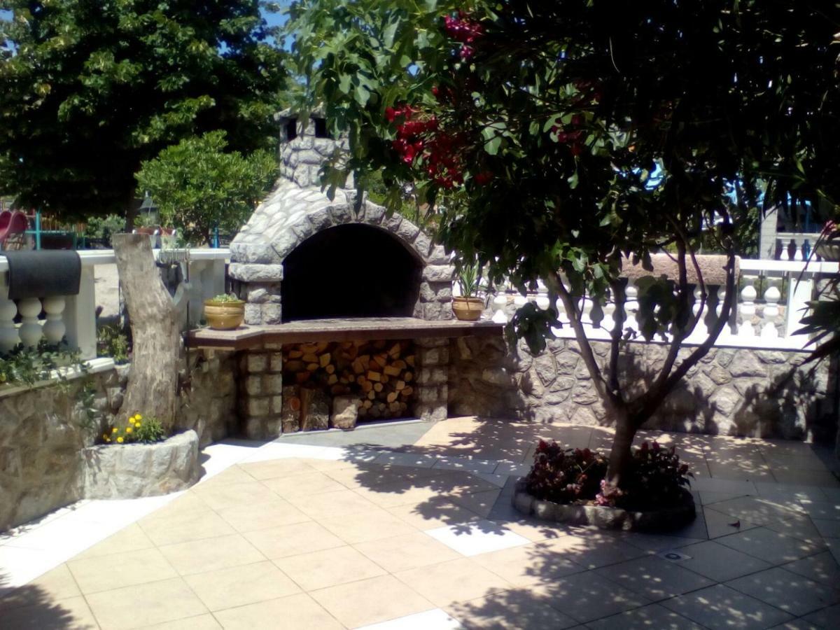 Apartmani Jozefina Omišalj Exteriér fotografie