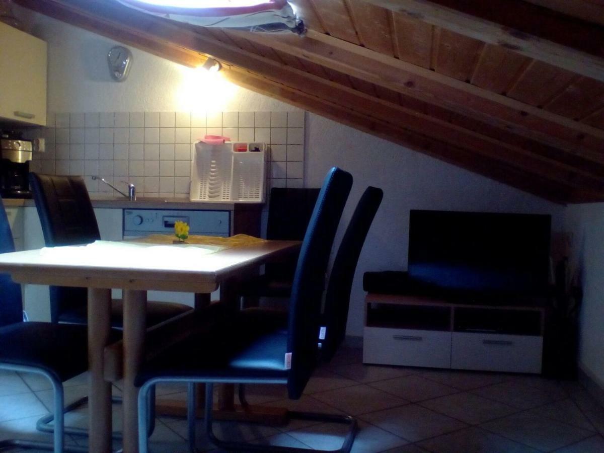 Apartmani Jozefina Omišalj Exteriér fotografie
