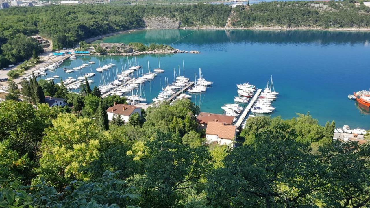Apartmani Jozefina Omišalj Exteriér fotografie